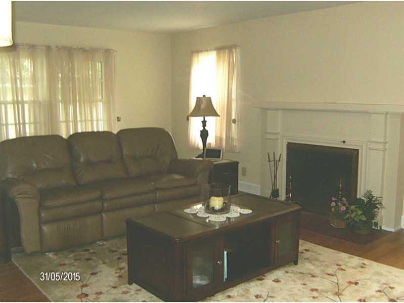 720 North Spring Street Greenfield, IN 46140 - Photo 3 of 21 Gallery Image 3