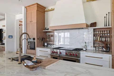 $6,985,000 | 113 Josephs Point, West End, NC 27376