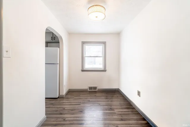 $135,000 | 3805 Monroe Street, Fort Wayne, IN 46806