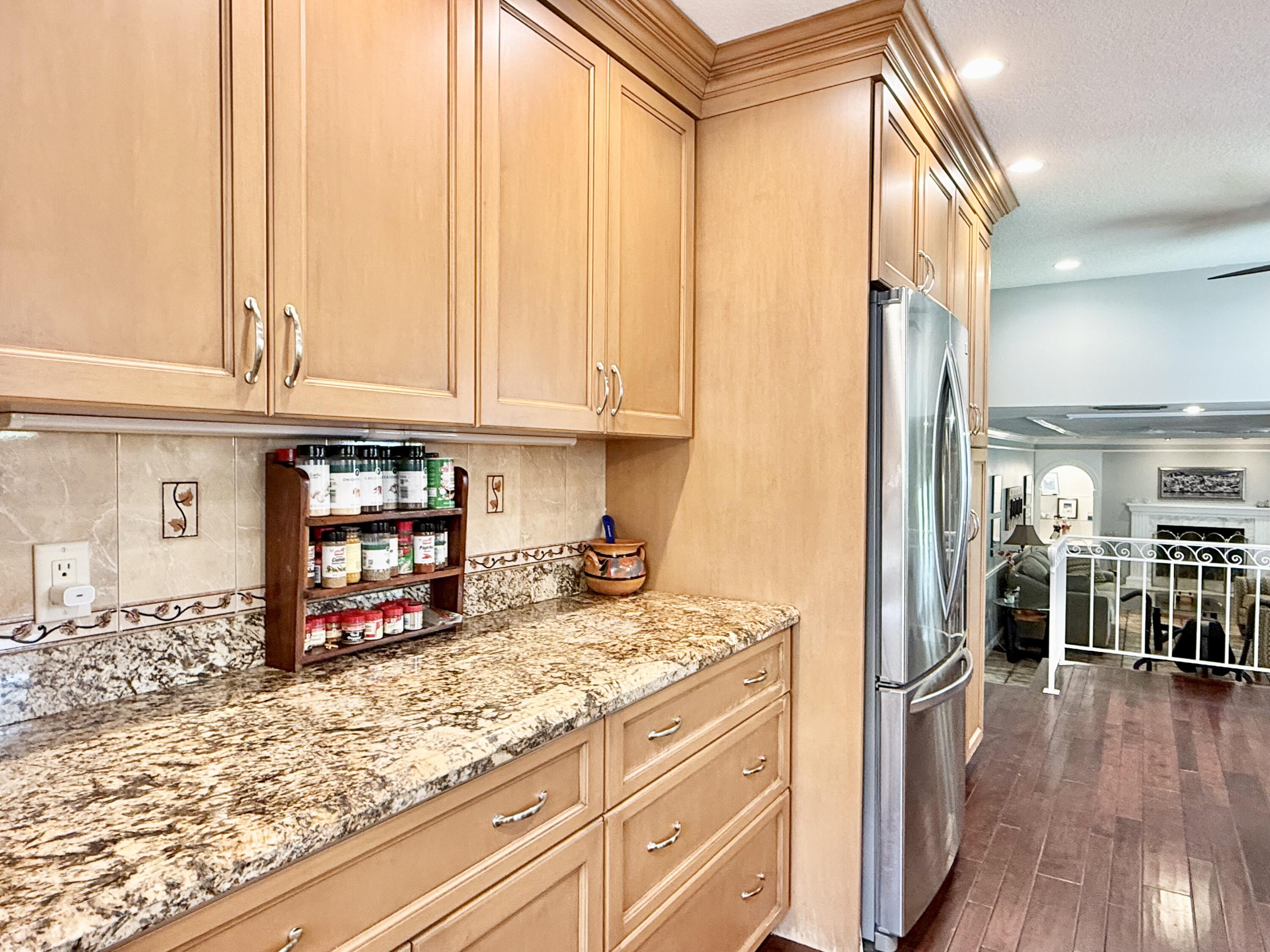 16283 Alexander Run Jupiter, FL 33478 - Photo 25 of 96 Kitchen