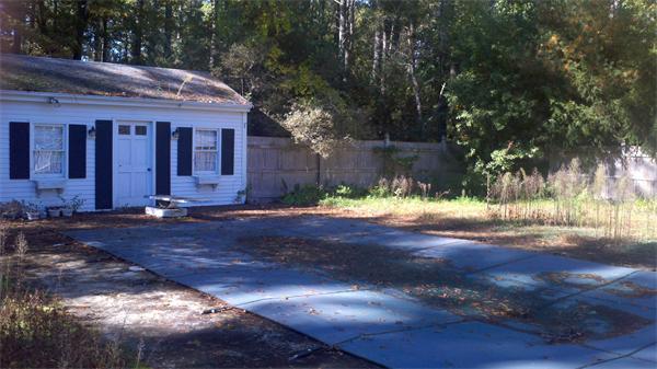 15 Stuart Road Rochester, MA 02770 - Photo 9 of 10