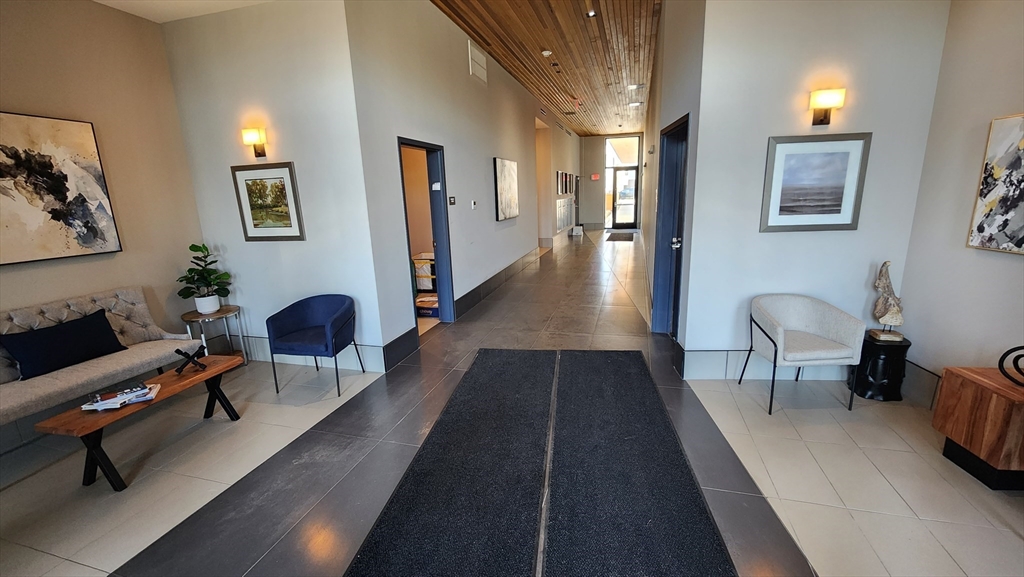 340 Bremen Street, Unit 402 Boston, MA 02128 - Photo 8 of 9