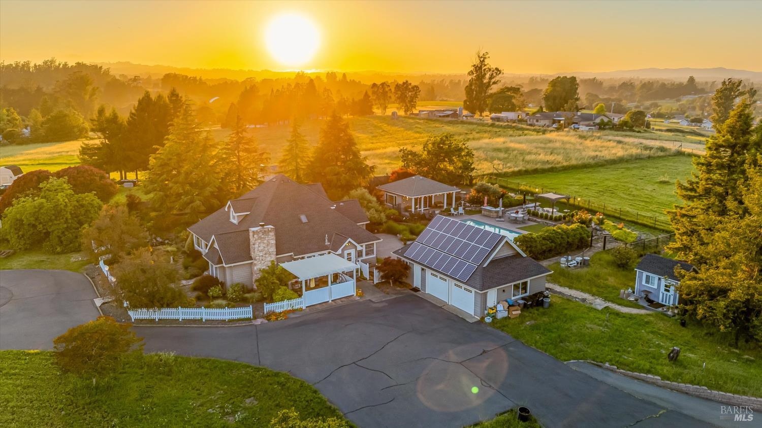 4760 Blank Road Sebastopol, CA 95472 - Photo 40 of 46 a view of a city