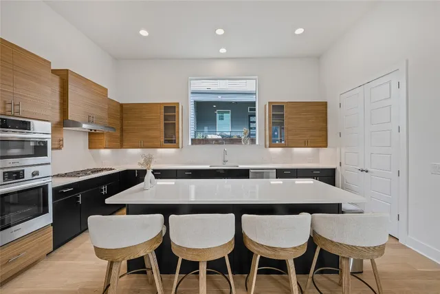 $4,100 | 5804 Toscana Avenue, Austin, TX 78724