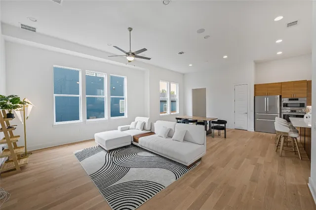 $4,100 | 5804 Toscana Avenue, Austin, TX 78724