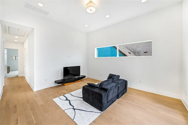 $4,100 | 5804 Toscana Avenue, Austin, TX 78724