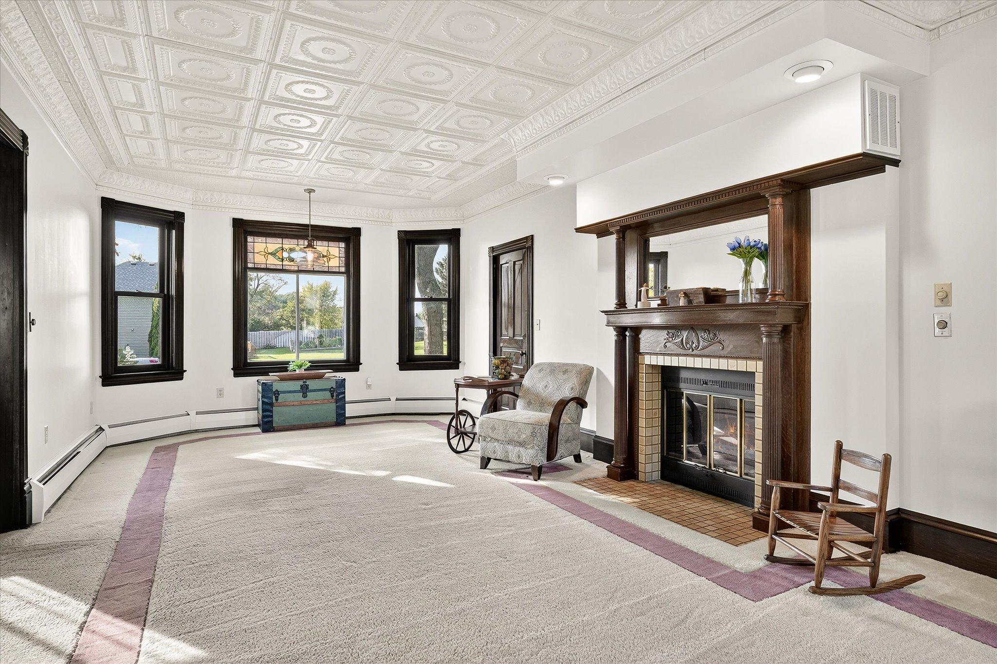 8858 Comstock Court Maple Grove, MN 55311 - Photo 11 of 76