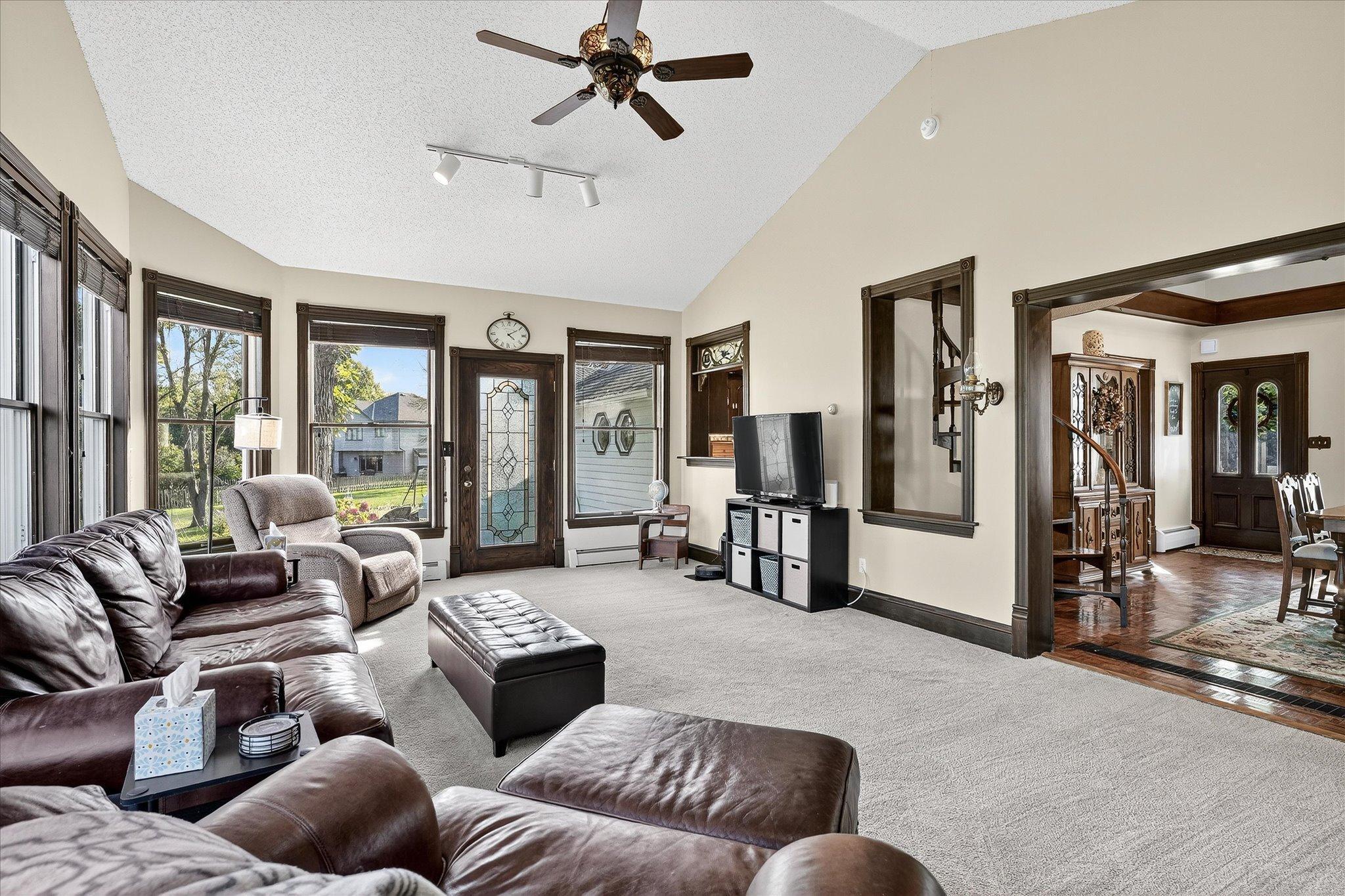 8858 Comstock Court Maple Grove, MN 55311 - Photo 21 of 76