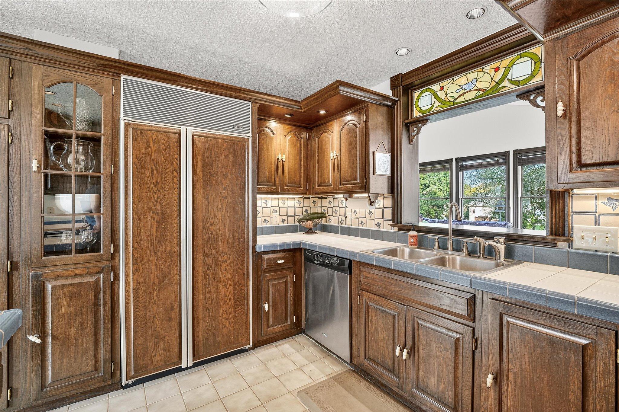 8858 Comstock Court Maple Grove, MN 55311 - Photo 25 of 76