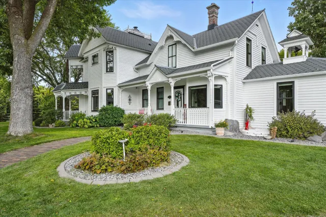 $665,000 | 8858 Comstock Court, Maple Grove, MN 55311