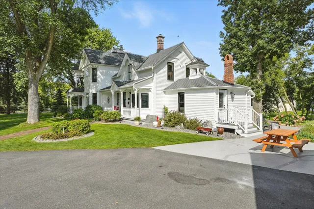 $665,000 | 8858 Comstock Court, Maple Grove, MN 55311