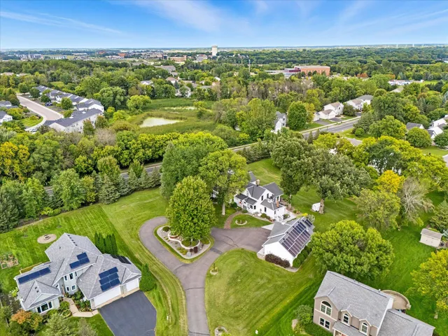 $665,000 | 8858 Comstock Court, Maple Grove, MN 55311