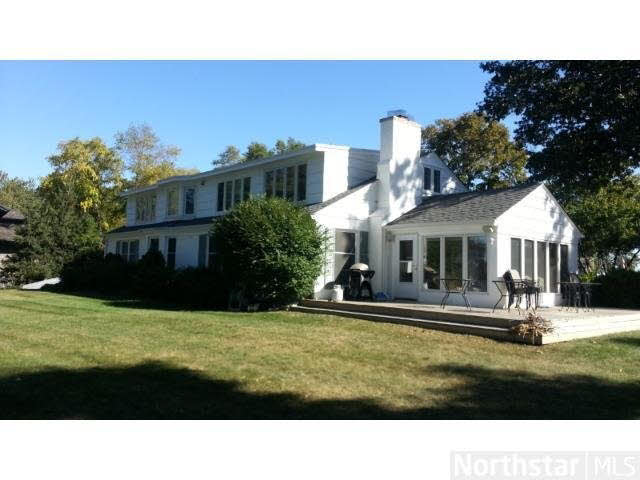 5250 Howards Point Road Shorewood, MN 55331 - Photo 3 of 4