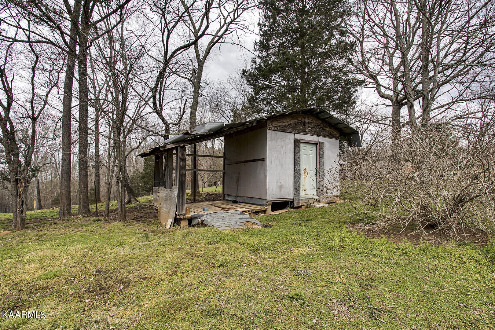 340 Croft Road Tellico Plains, TN 37385 - Photo 32 of 35 Gallery Image 32