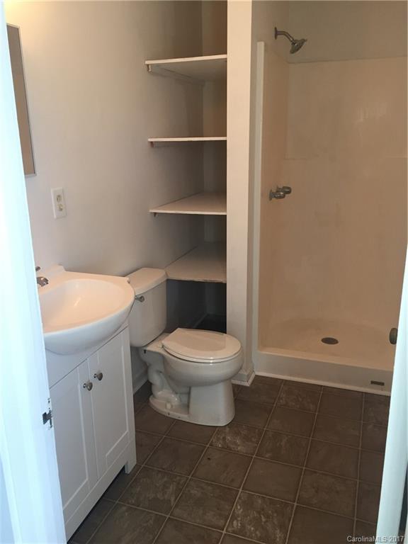121 Antique Road Lincolnton, NC 28092 - Photo 4 of 11 Gallery Image 4