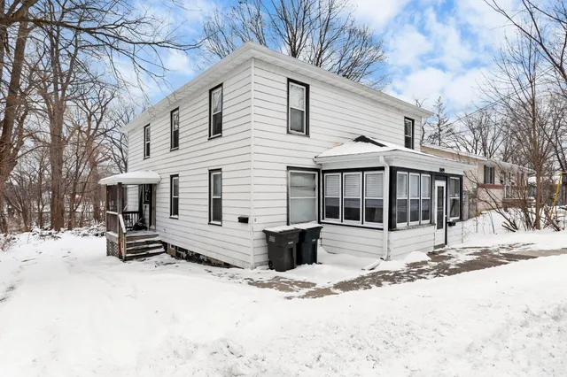 $389,900 | 1009 South 4th Street, Stoughton, WI 53589