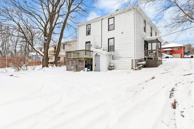 $389,900 | 1009 South 4th Street, Stoughton, WI 53589