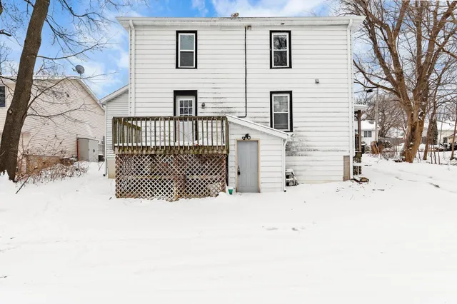 $389,900 | 1009 South 4th Street, Stoughton, WI 53589