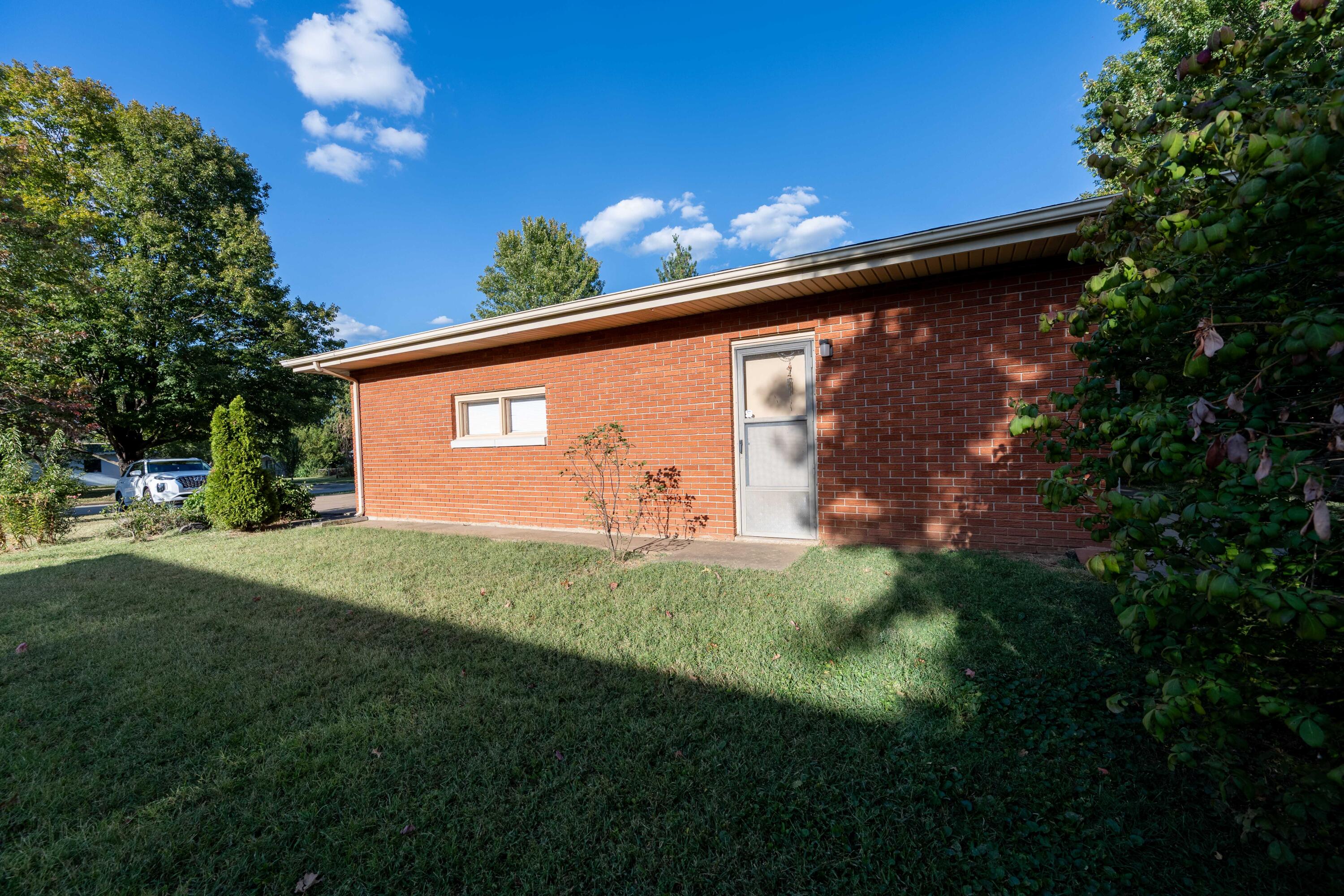 4008 West Grimes Street Springfield, MO 65802 - Photo 61 of 64 4008 W. Grimes, Spfd, MO-61