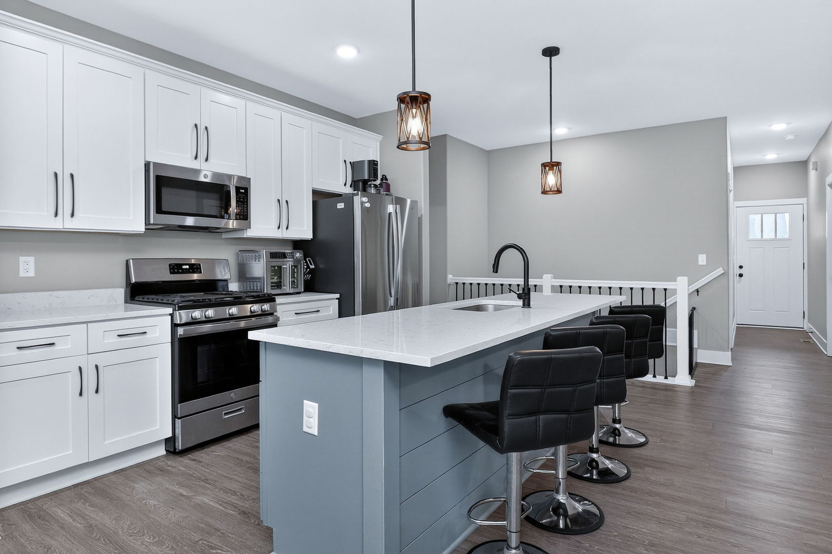 507 Anjali Court Sycamore, IL 60178 - Photo 6 of 25