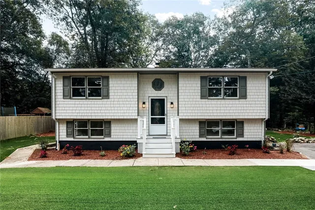 $495,000 | 14 Partridge Drive, Exeter, RI 02822