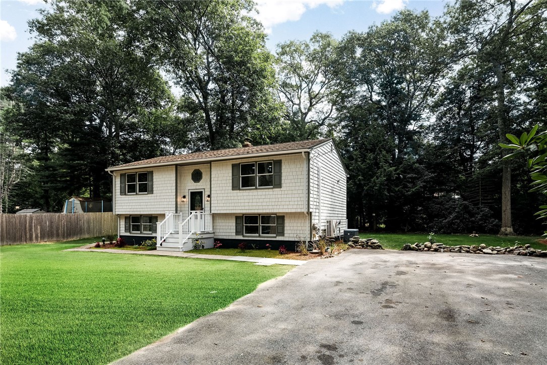 14 Partridge Drive Exeter, RI 02822 - Photo 5 of 45