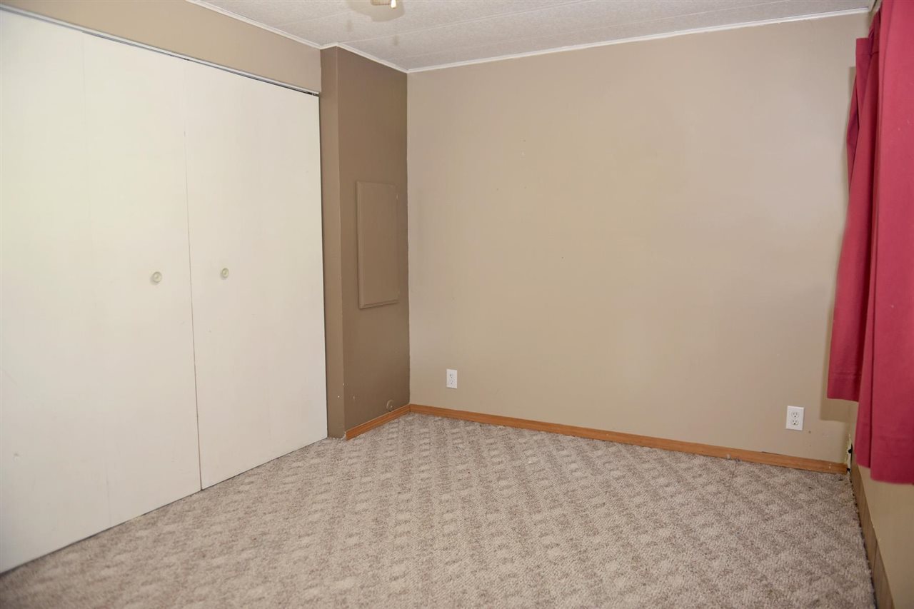 2209 South Nine Mile Road Kawkawlin, MI 48631 - Photo 15 of 27