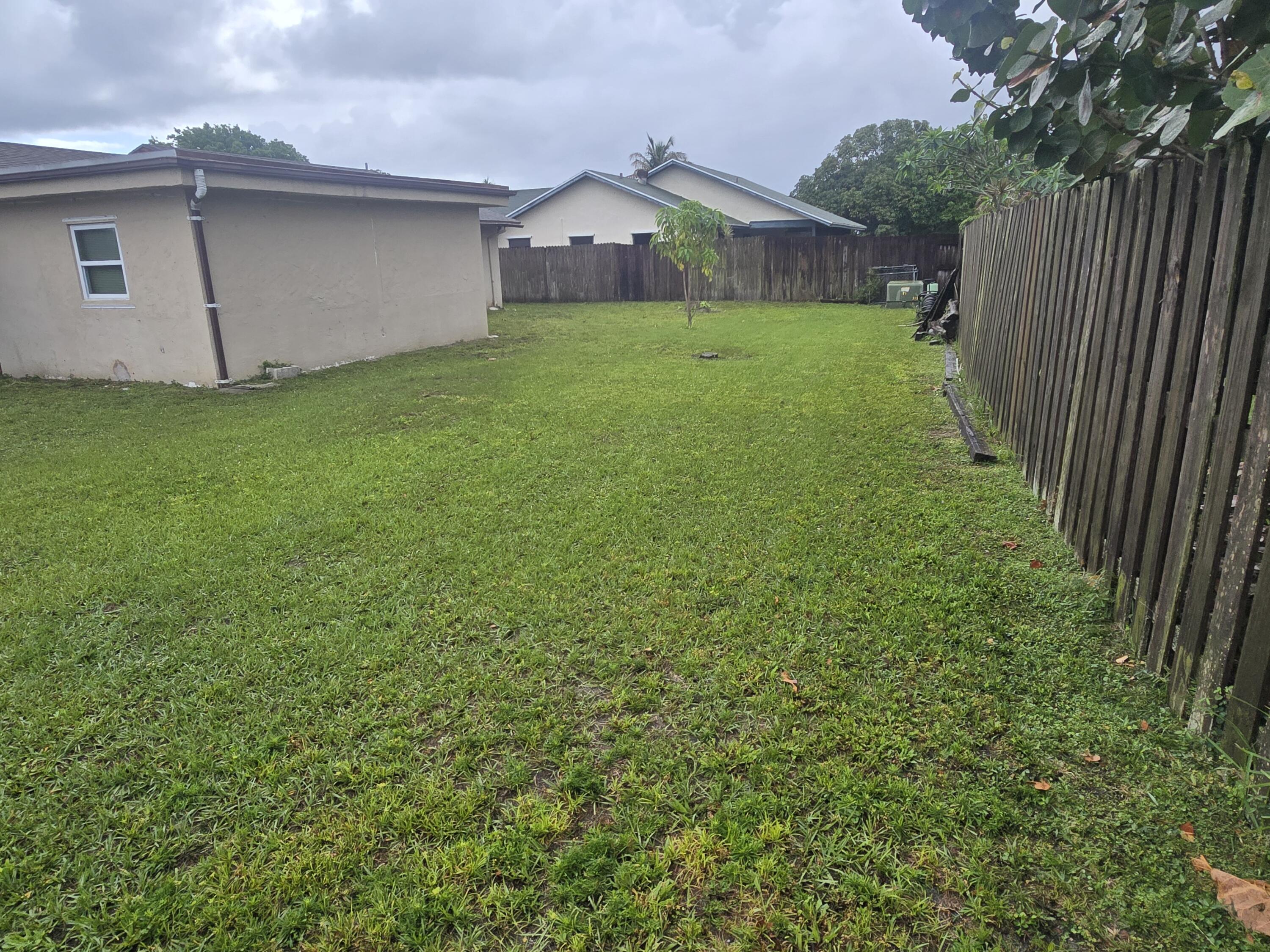 4941 Marbella Road North West Palm Beach, FL 33417 - Photo 5 of 18 pic16