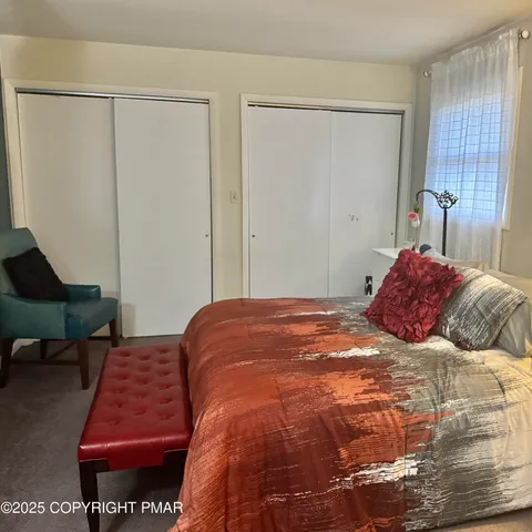 $429,000 | 1117 Shagbark Lane, Stroudsburg, PA 18360