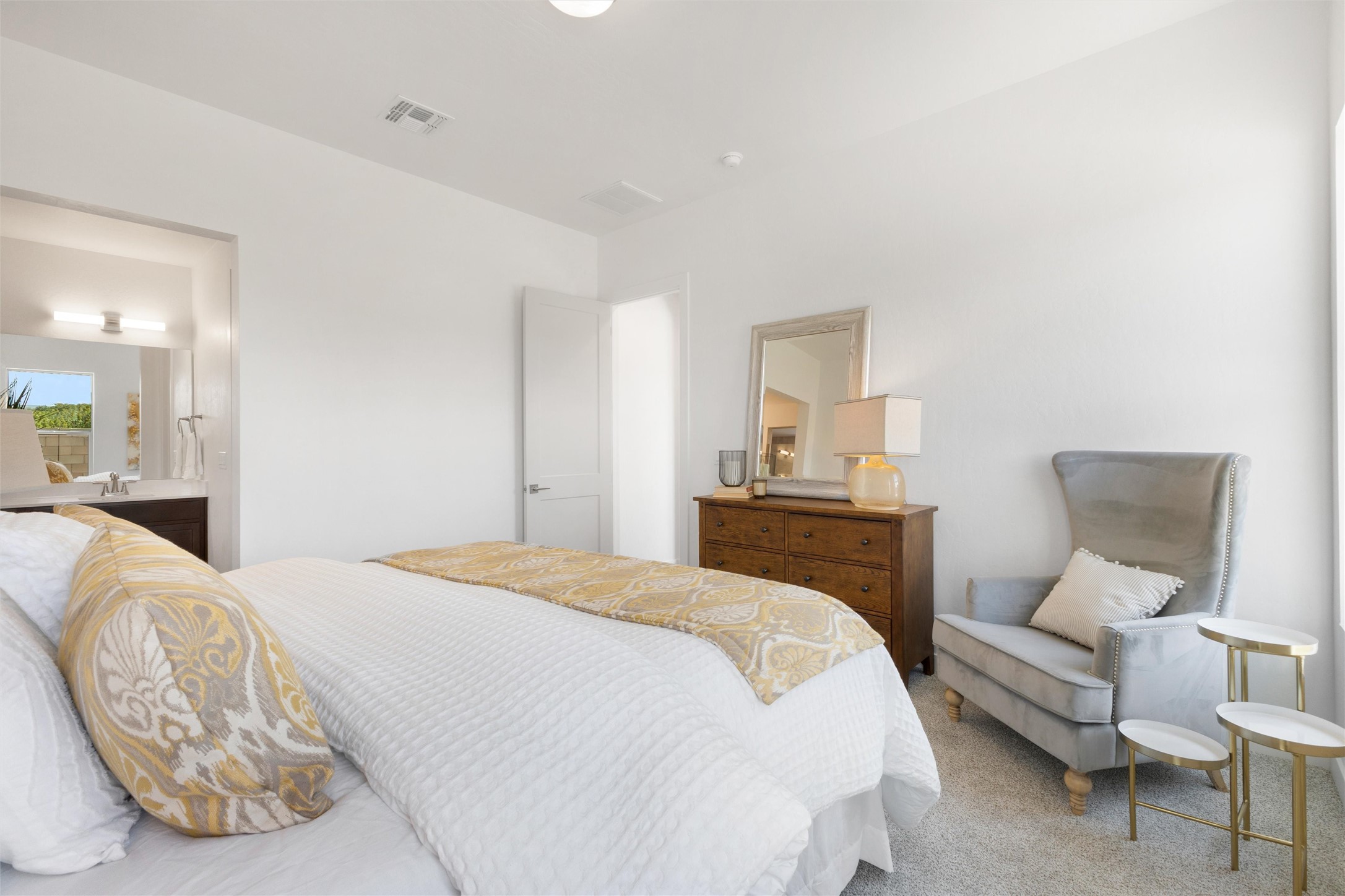 64 Cadena Loop White Rock, NM 87547 - Photo 18 of 39