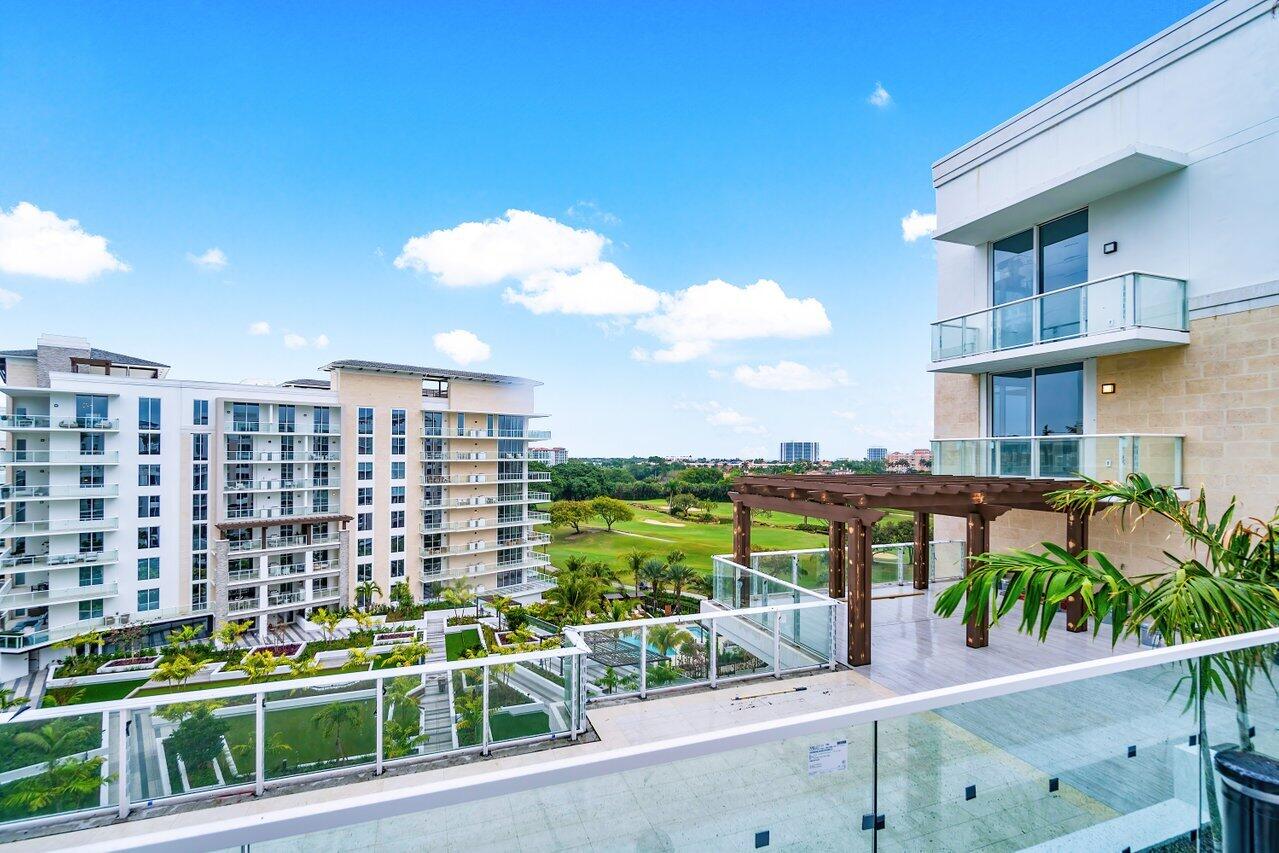 220 Southeast Mizner Boulevard, Unit 506 Boca Raton, FL 33432 - Photo 51 of 64 041-220SoutheastMiznerBoulevard-506-Boca
