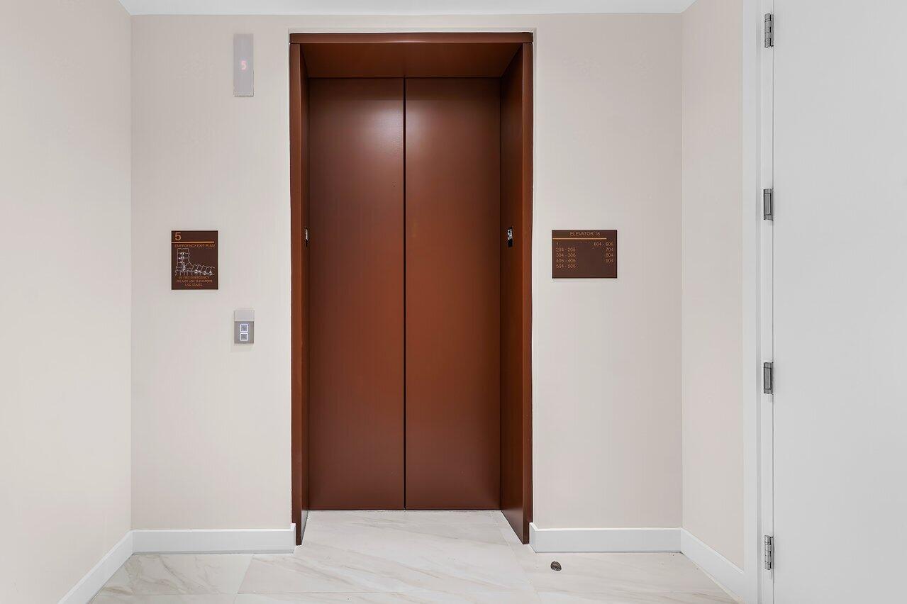 220 Southeast Mizner Boulevard, Unit 506 Boca Raton, FL 33432 - Photo 9 of 64 027-220SoutheastMiznerBoulevard-506-Boca