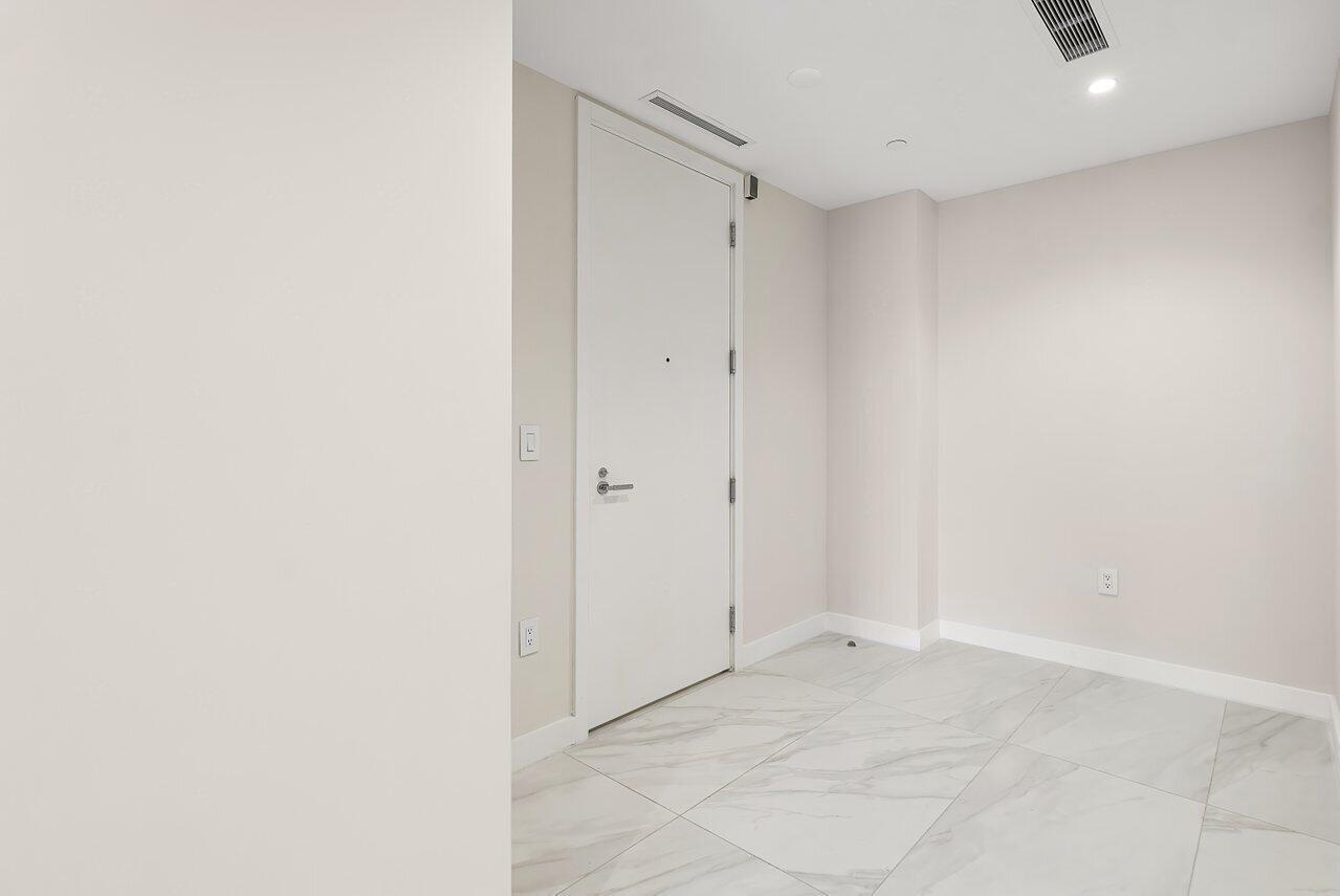 220 Southeast Mizner Boulevard, Unit 506 Boca Raton, FL 33432 - Photo 10 of 64 003-220SoutheastMiznerBoulevard-506-Boca