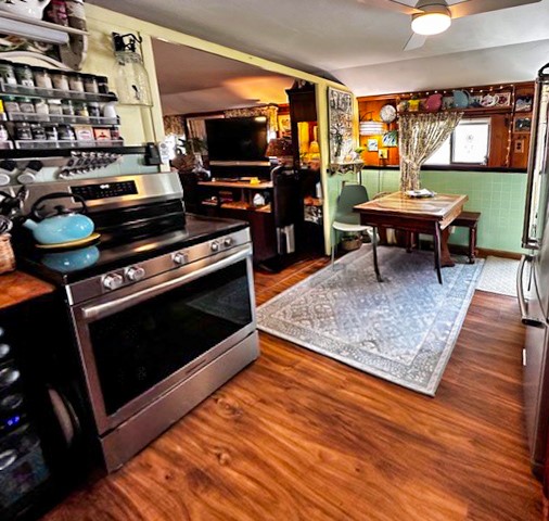 50 Andrew Comstock Road Warwick, RI 02886 - Photo 11 of 29