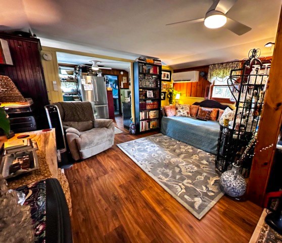 50 Andrew Comstock Road Warwick, RI 02886 - Photo 13 of 29