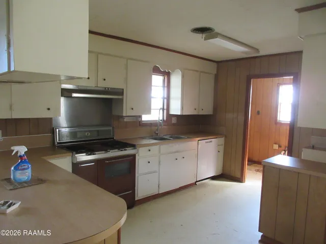 $65,000 | 861 Louisiana Avenue, Ville Platte, LA 70586