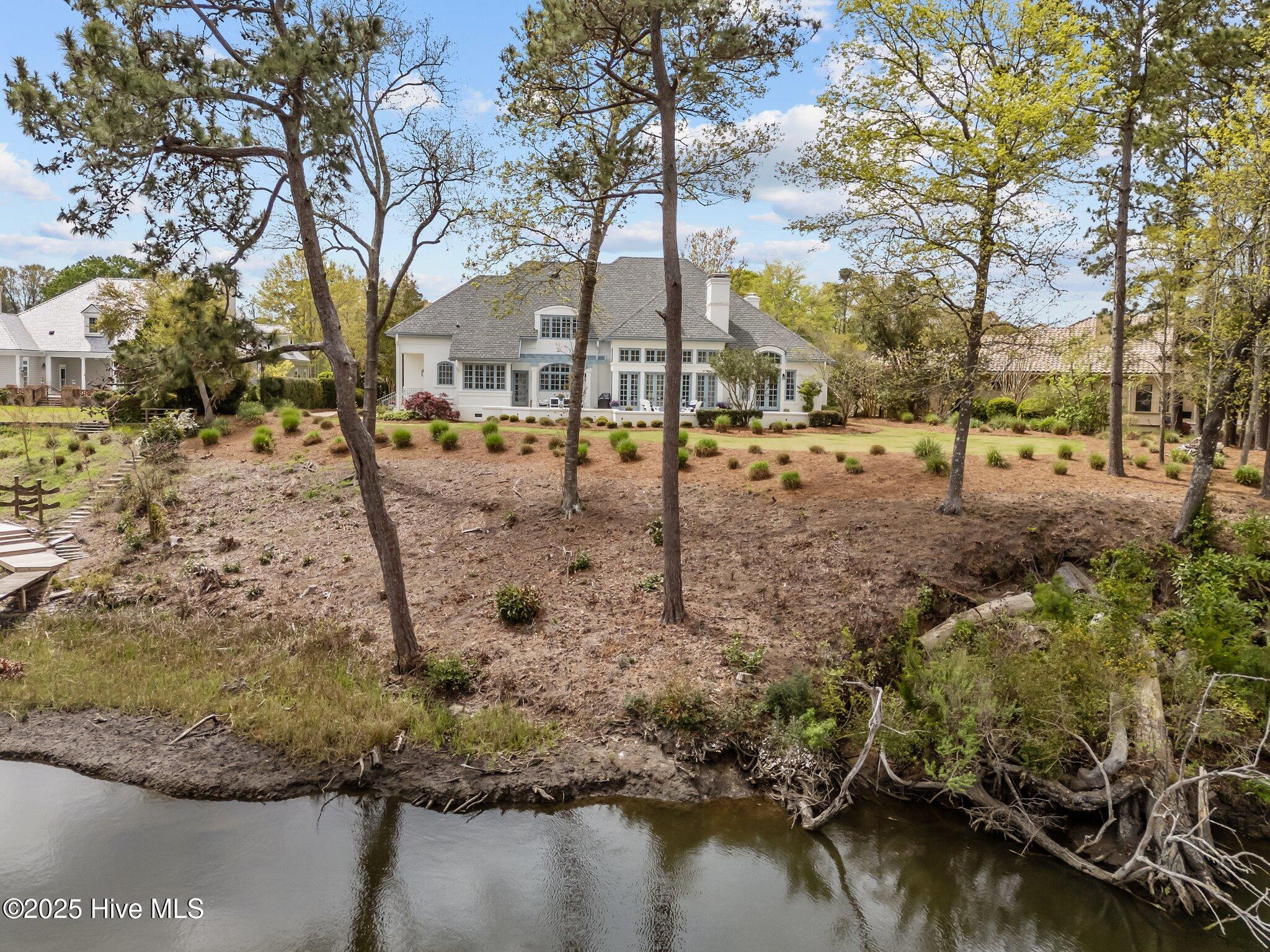 605 Dundee Drive Wilmington, NC 28405 - Photo 24 of 92 83-web-or-mls-DJI_20250403123129_0687_D