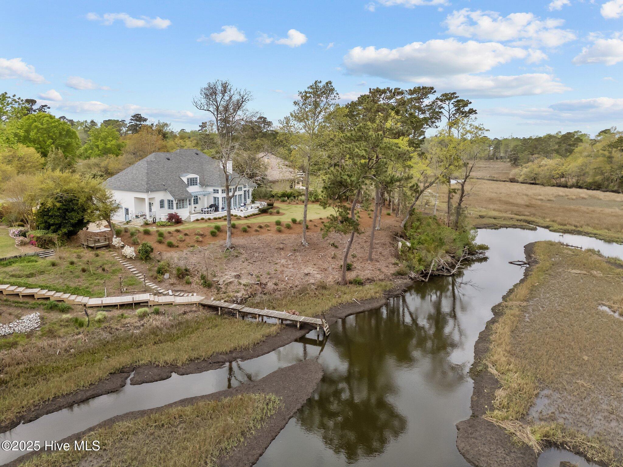605 Dundee Drive Wilmington, NC 28405 - Photo 25 of 92 81-web-or-mls-DJI_20250403122734_0670_D