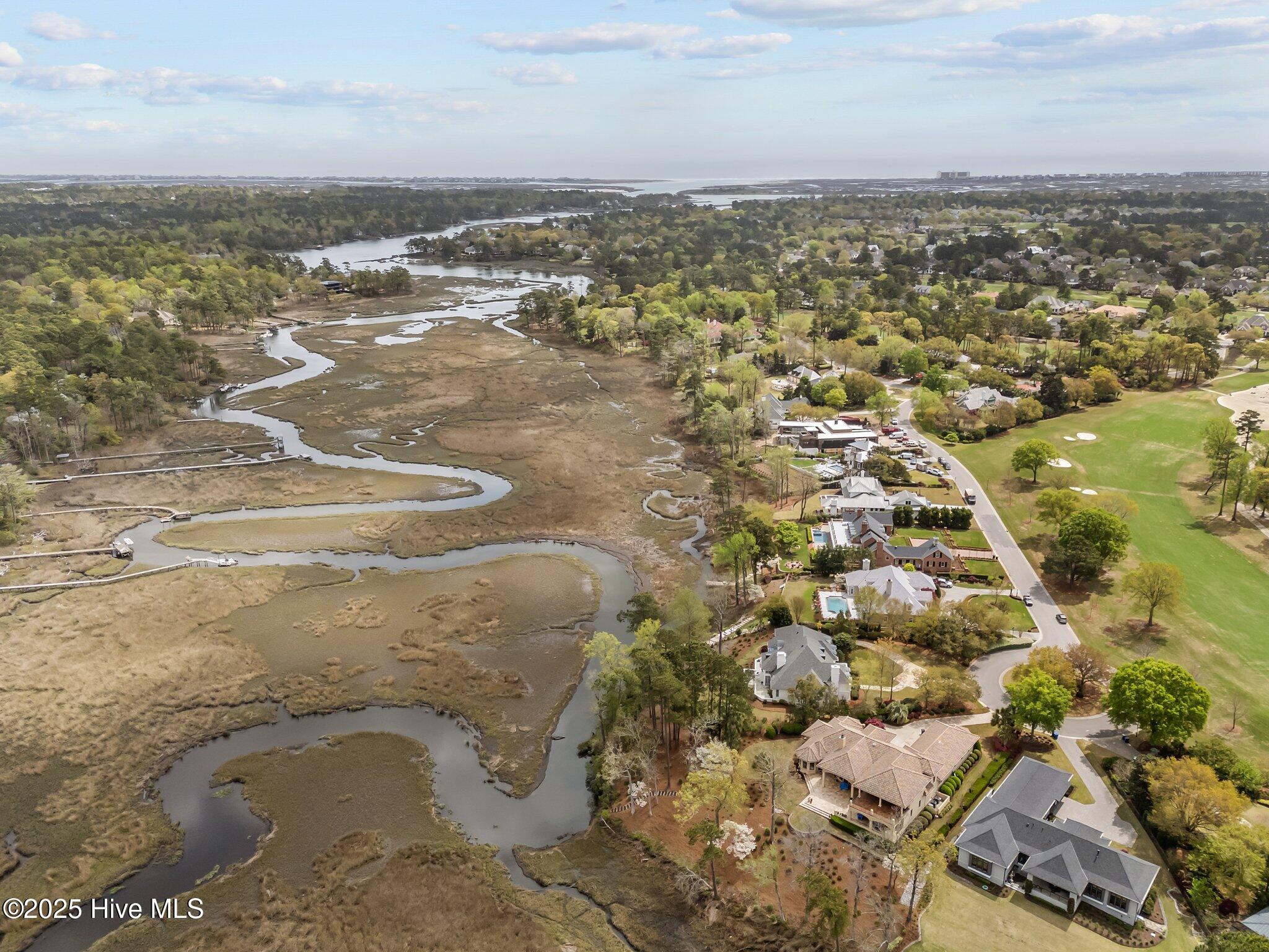 605 Dundee Drive Wilmington, NC 28405 - Photo 27 of 92 79-web-or-mls-DJI_20250403122613_0666_D