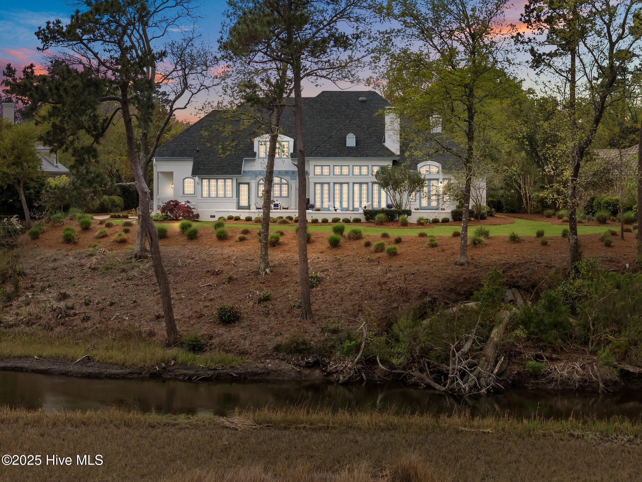 605 Dundee Drive Wilmington, NC 28405 - Photo 4 of 92 92-web-or-mls-74-print-DJI_2025040312244