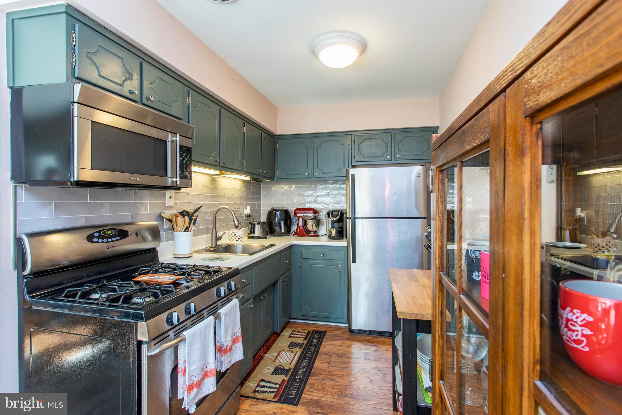 3221 Rhett Road Philadelphia, PA 19154 - Photo 4 of 17