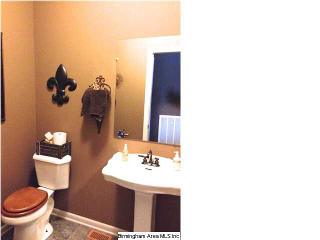 1639 Overlook Point Warrior, AL 35180 - Photo 15 of 32