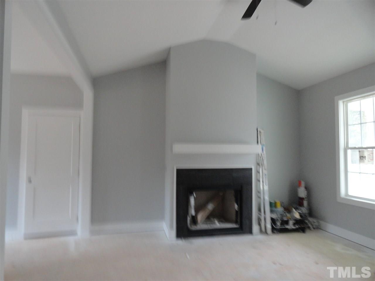 4672 Thomas Road Henderson, NC 27537 - Photo 4 of 7