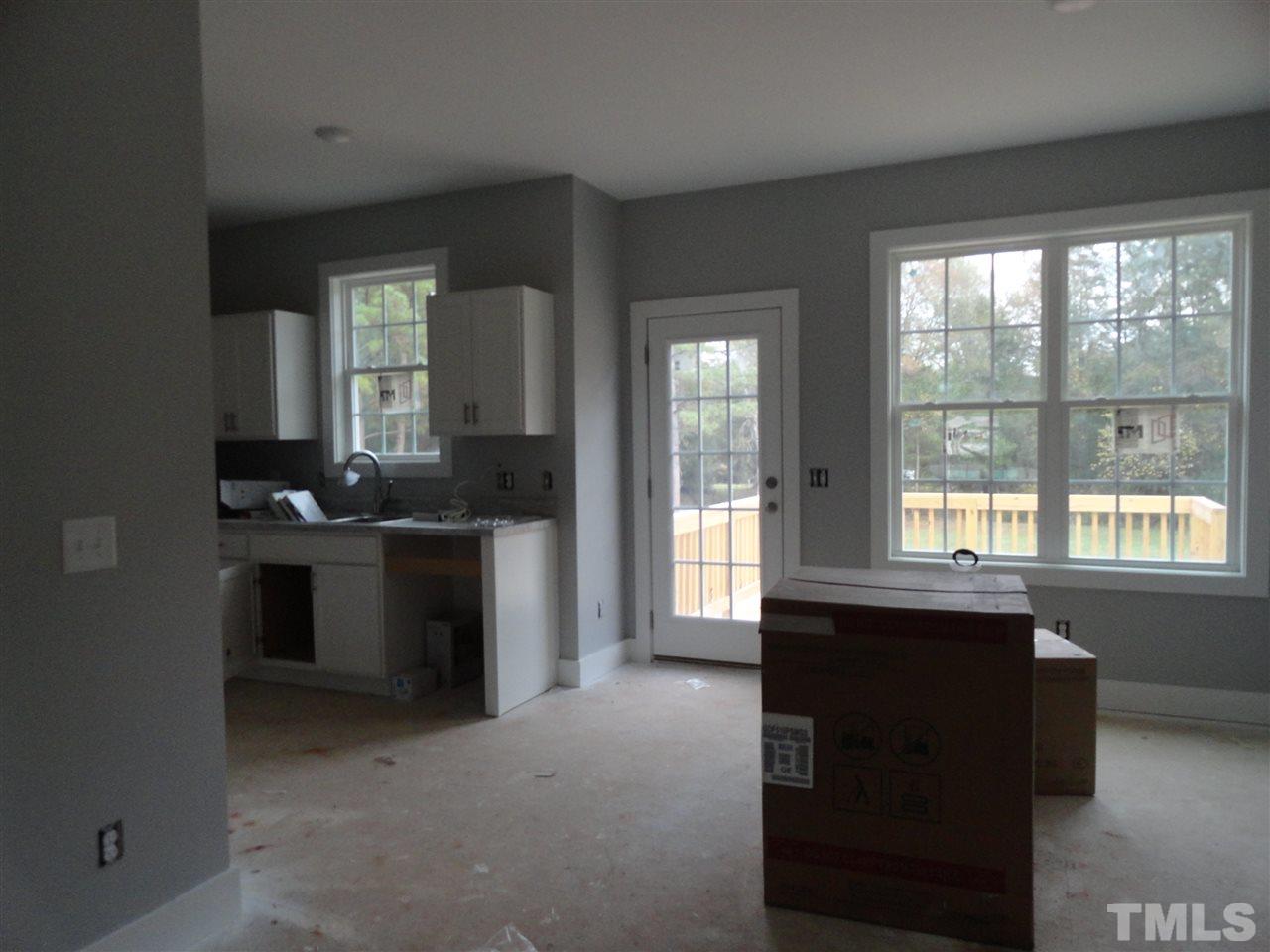 4672 Thomas Road Henderson, NC 27537 - Photo 5 of 7
