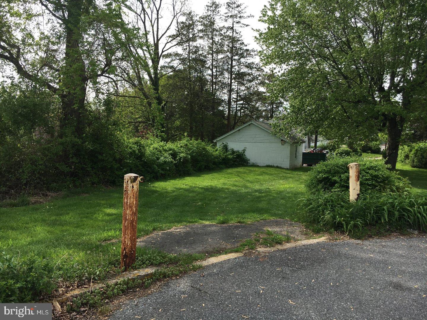 315 Brookhaven Road Brookhaven, PA 19015 - Photo 5 of 11