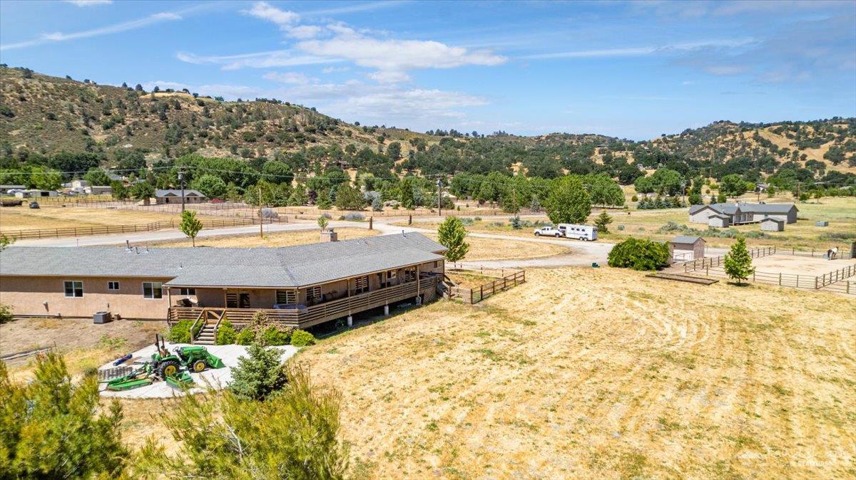 29801 South Lower Valley Road Tehachapi, CA 93561 - Photo 52 of 69 Gallery Image 52