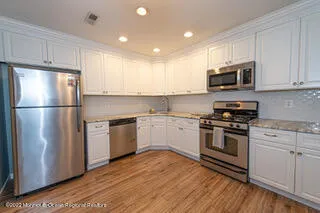 $2,800 | 174 Tulip Lane, Freehold, NJ 07728