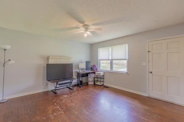 $183,000 | 6933 Highway 136, Chickamauga, GA 30707