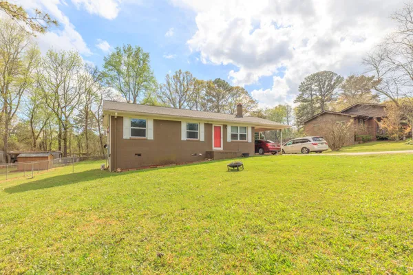 $183,000 | 6933 Highway 136, Chickamauga, GA 30707