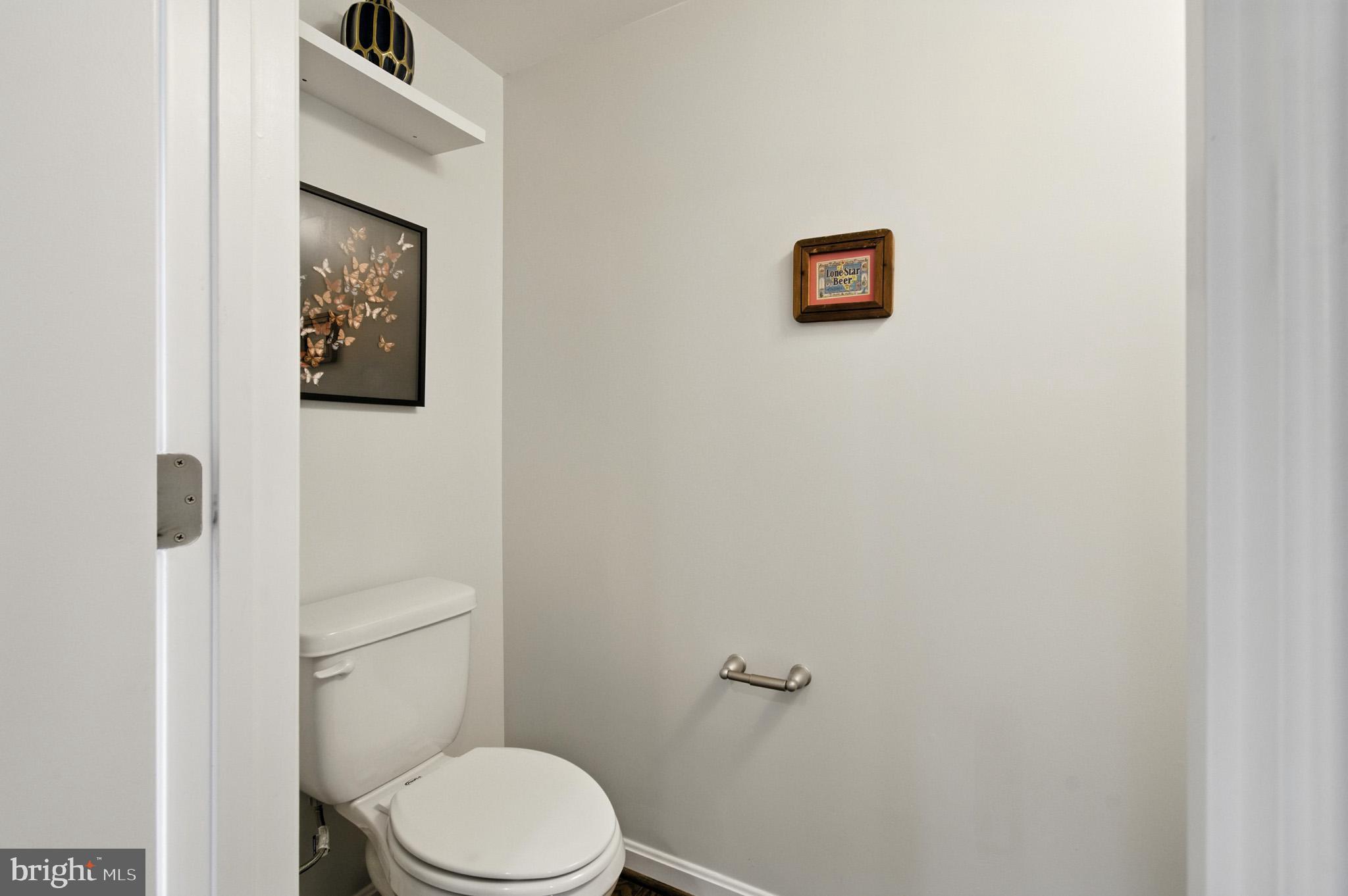 1052 Owens Road Oxon Hill, MD 20745 - Photo 18 of 34 half Bathroom